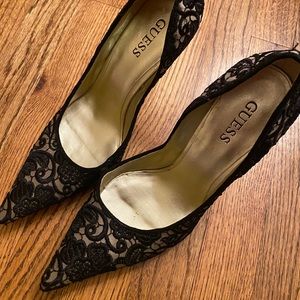 Embroidered pointy toe stiletto